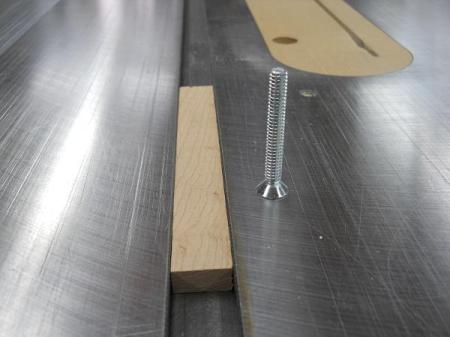 11 Tablesaw Tune-up Gauge