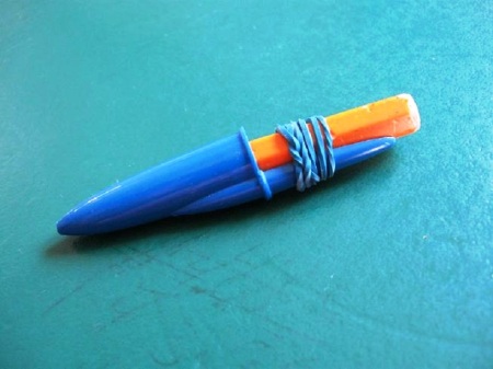 Pocket Pencil Lead Saver / Protégez la mine d'un crayon de poche